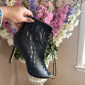 Elegant Black Lace-Up Women's Heels